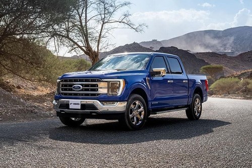 Ford F-150 (2022-2023) Front Medium View
