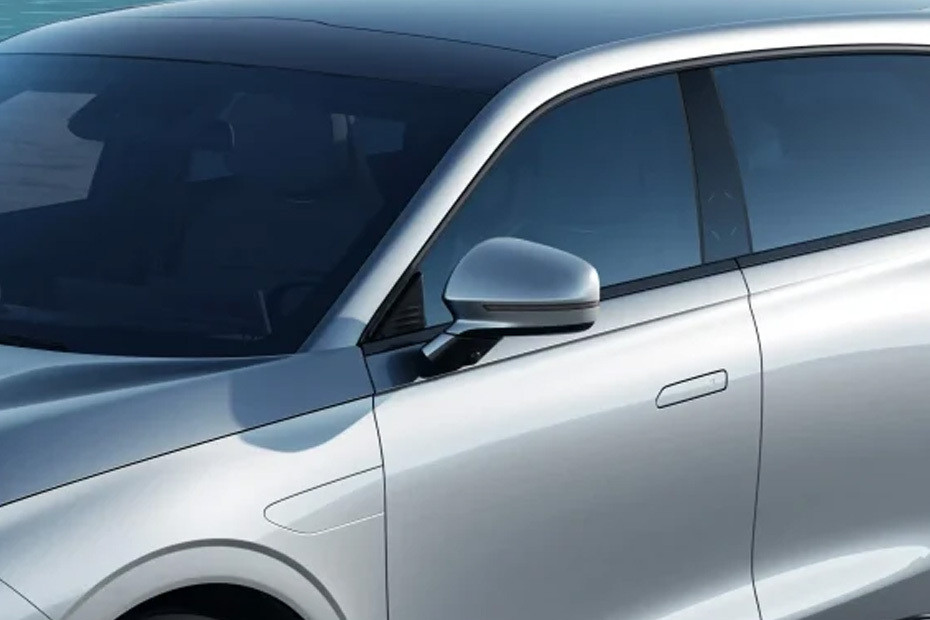 EXEED ET Drivers Side Mirror Front Angle