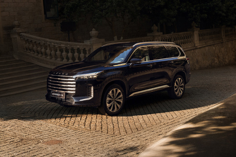 VX Front angle low view