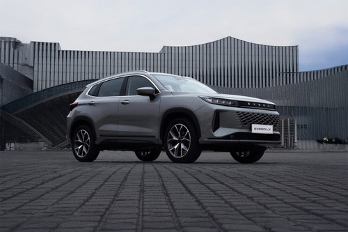 EXEED LX Front Medium View