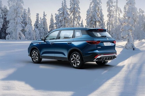 Rear Cross Side View of VGV U75 Plus