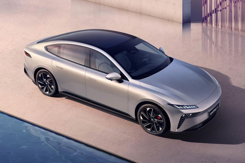 DONGFENG 007 Front Cross Side View