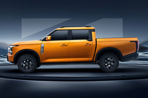 Z9 Side view