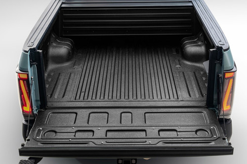 Trunk Open Closer View of Z9