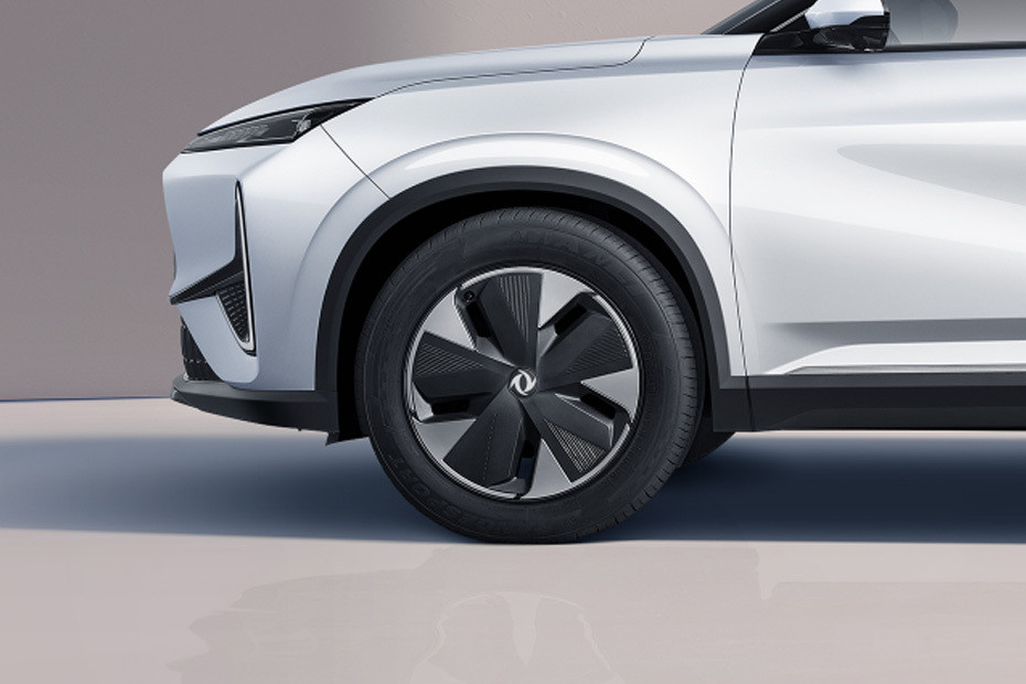 Mage Phev Wheel