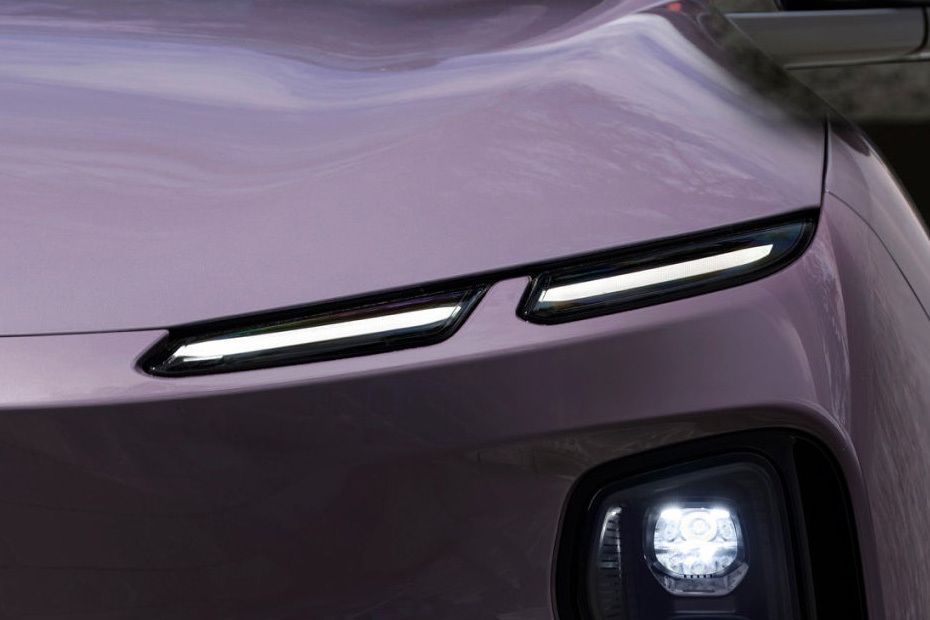 EC6 Headlight