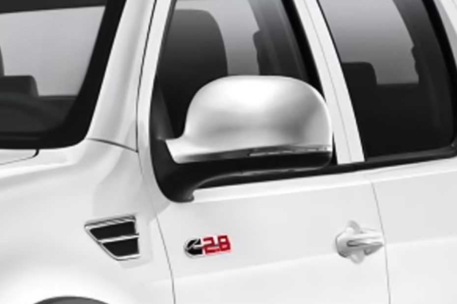 FOTON Tunland Drivers Side Mirror Front Angle