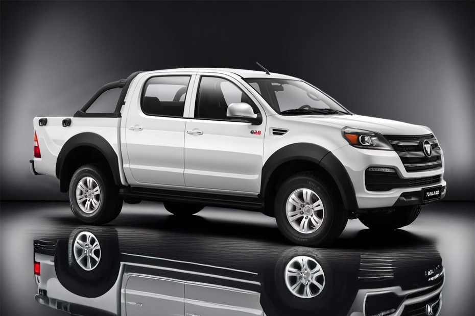 FOTON Tunland Front Cross Side View