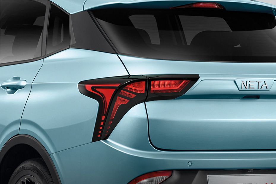 V Tail light