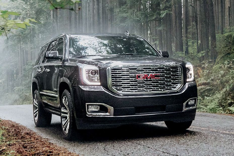 Yukon (2023-2024) Medium Angle Front View