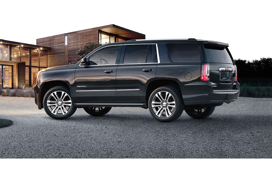 Rear Cross View of GMC Yukon XL (2022-2024)