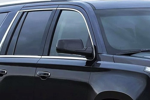 GMC YUKON XL Denali Drivers Side Mirror Front Angle