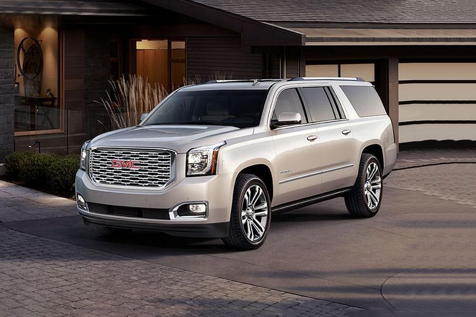 GMC YUKON XL Denali Front Side View