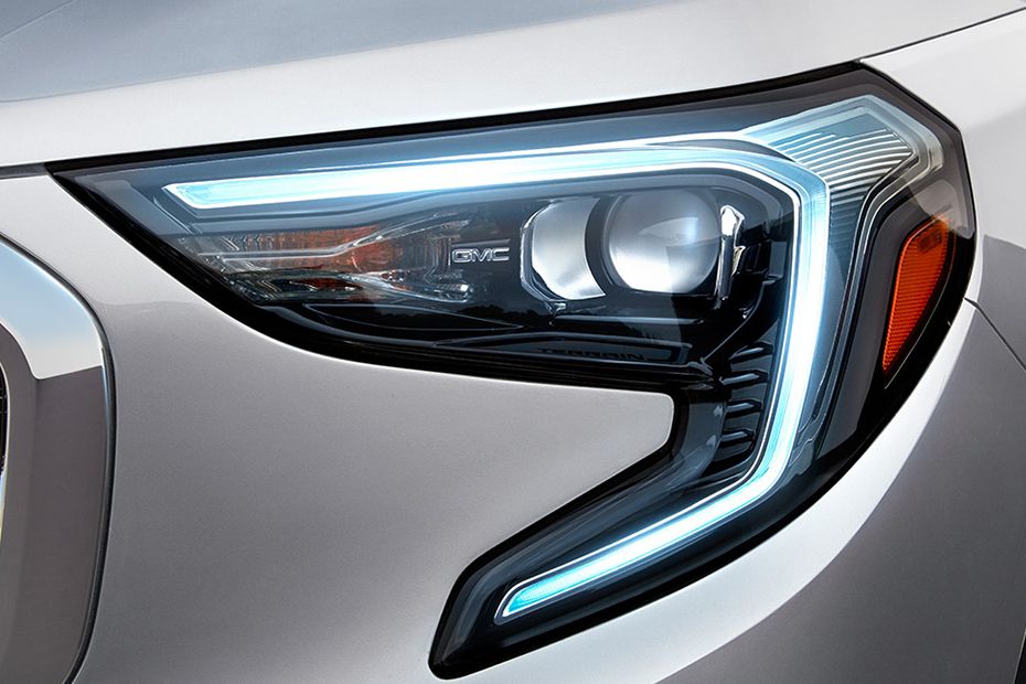 Terrain (2022-2024) Headlight