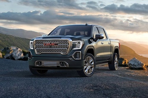 Sierra 1500 Front angle low view