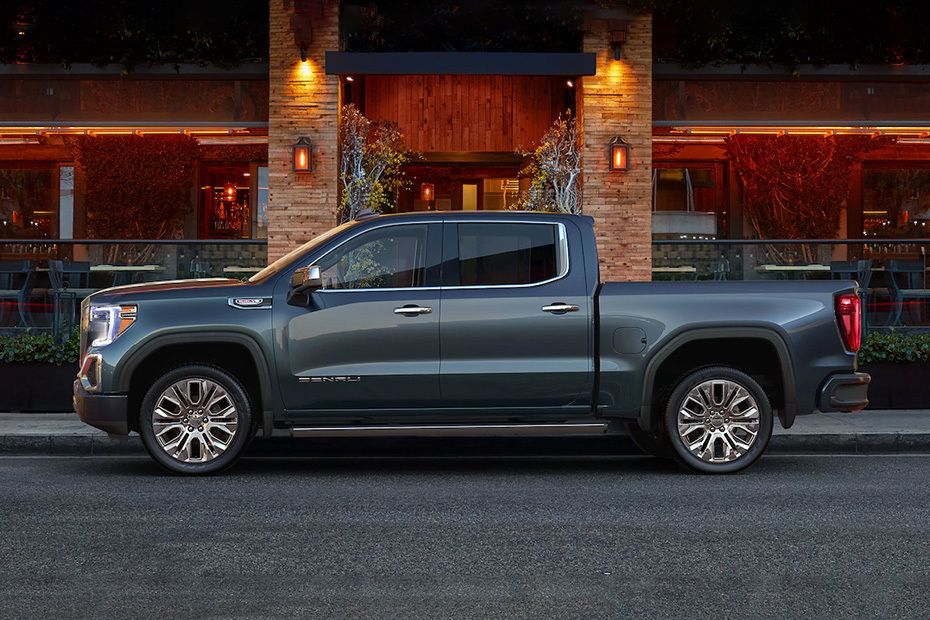 Sierra 1500 Side view