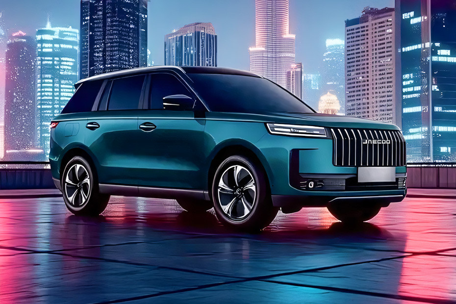 Jaecoo J5 Front Medium View