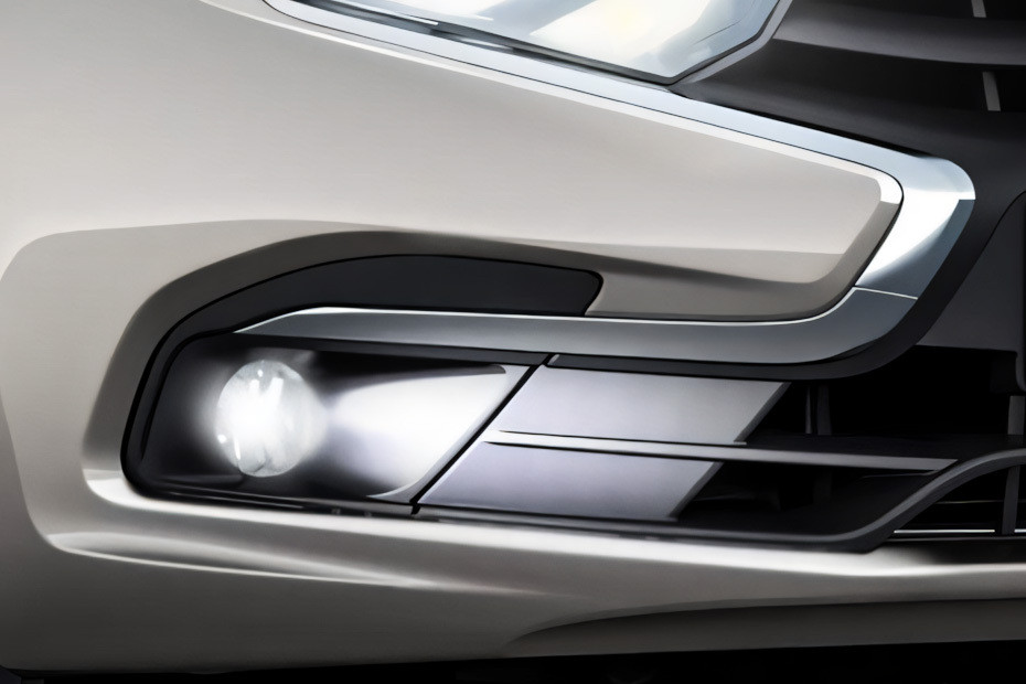 Granta Sedan Front Fog Lamp