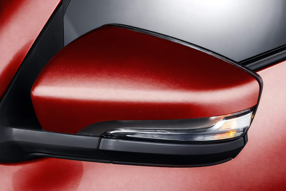 Lada Granta Liftback Drivers Side Mirror Front Angle