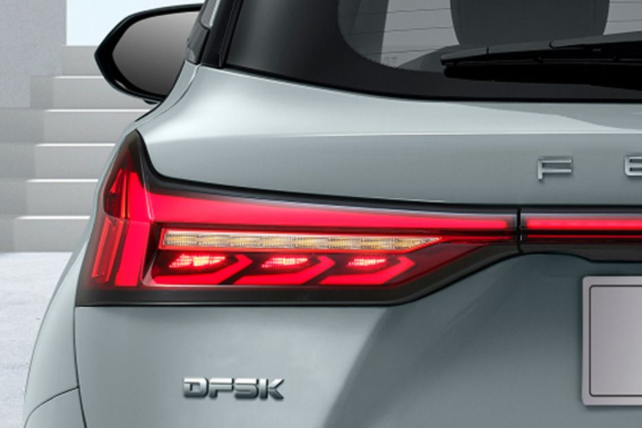 Fengon 600 Tail light