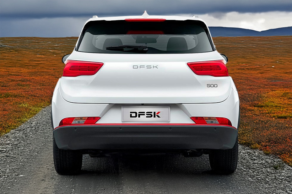 Full Rear View of DFSK Fengon 500