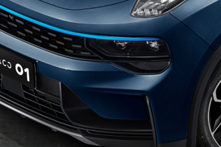 01 Front Fog Lamp