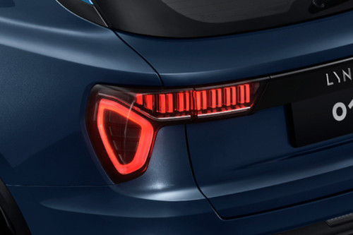 01 Tail light