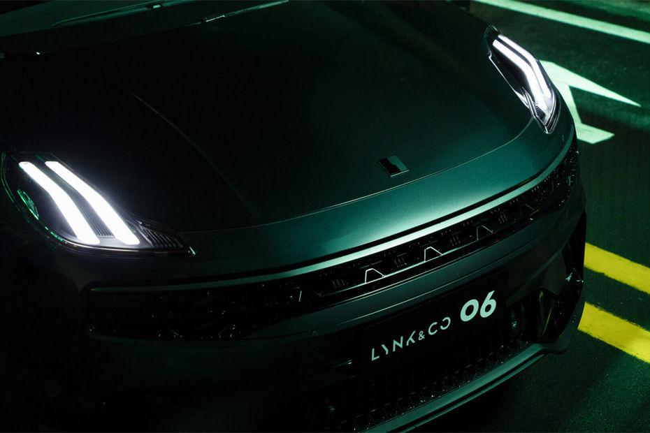 06 Grille View