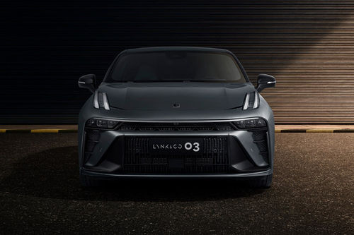 Full Front View of 03