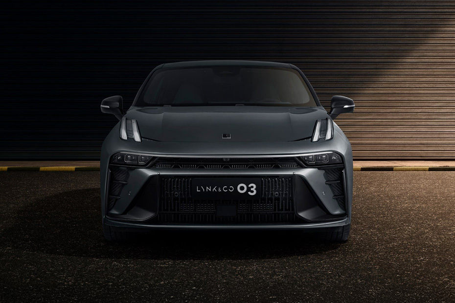 Full Front View of 03