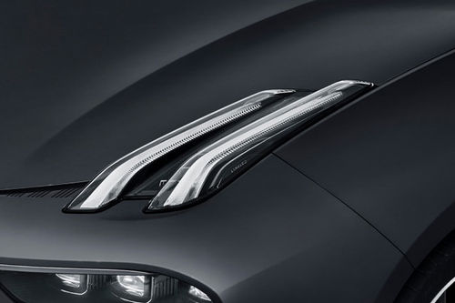 03 Headlight