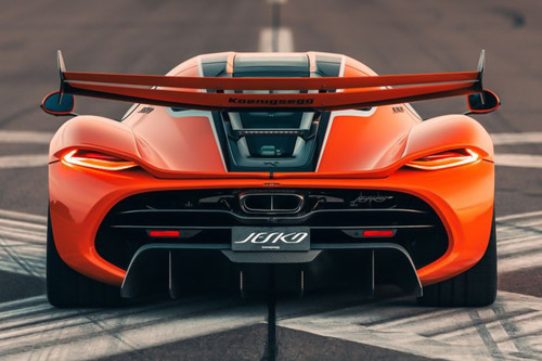 Full Rear View of KOENIGSEGG Jesko
