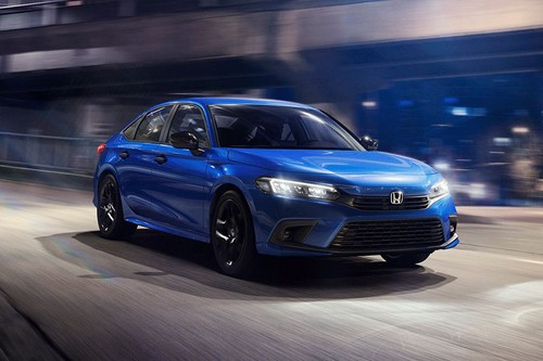 Civic (2022-2023) Front angle low view