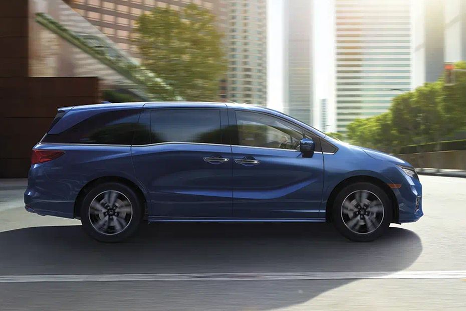 Odyssey (2016-2024) Side view