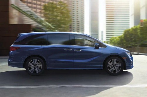 Odyssey (2016-2024) Side view