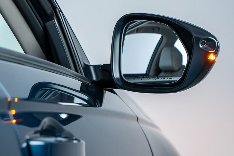 Honda ACCORD E HEV Drivers Side Mirror Rear Angle