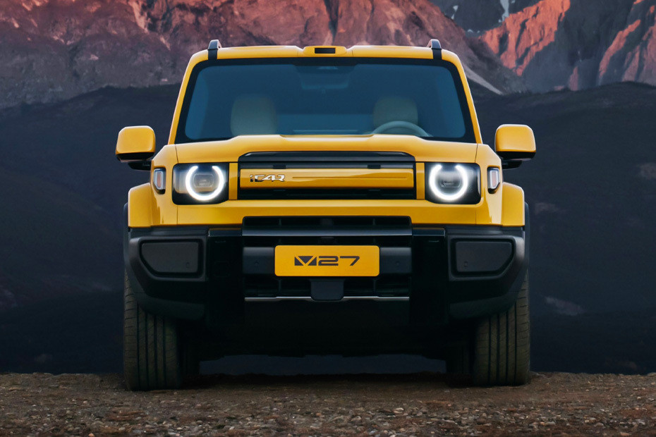 Full Front View of V27