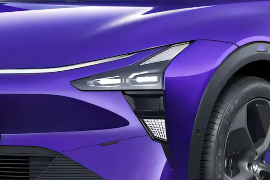 01 Headlight