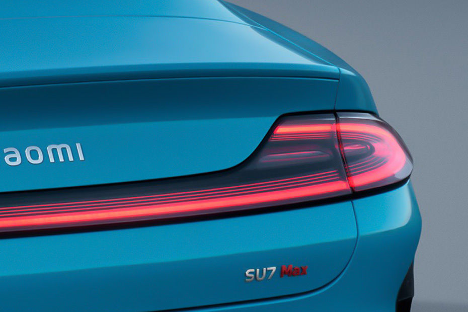 SU7 Tail light