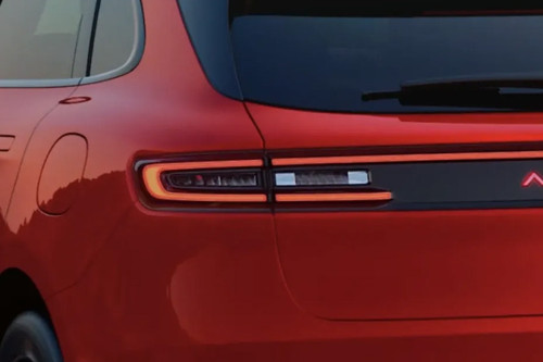 5 Tail light