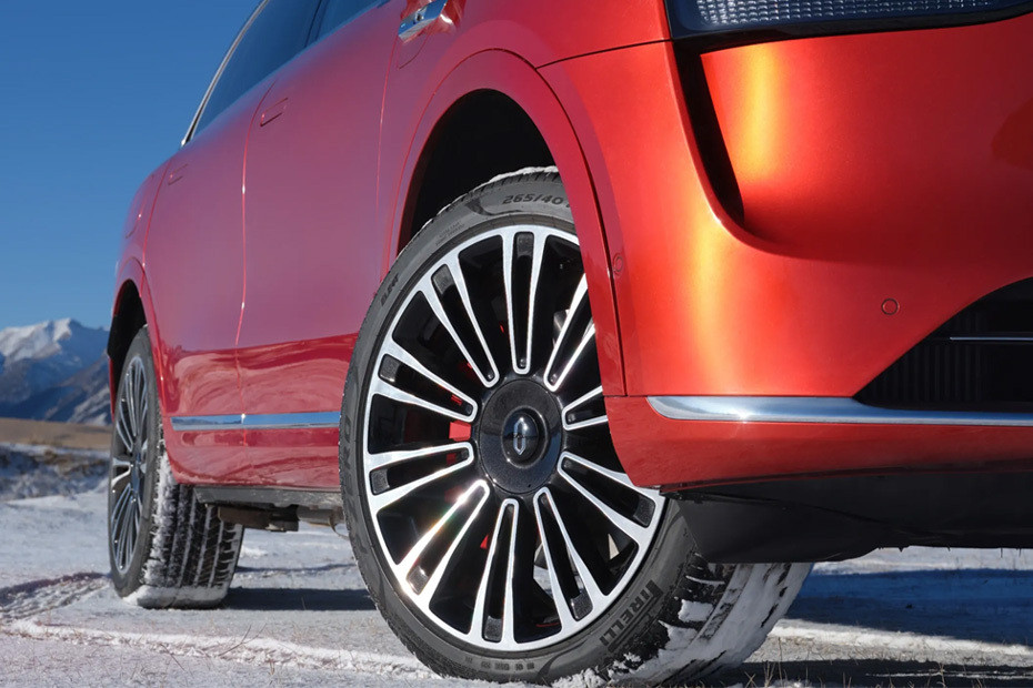 9 Wheel