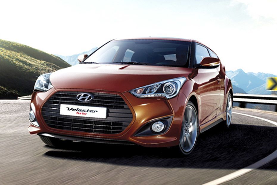 Hyundai Veloster Turbo  Front Side View