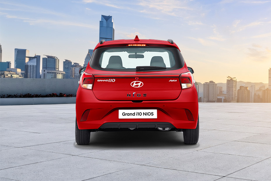 Full Rear View of Hyundai Grand i10