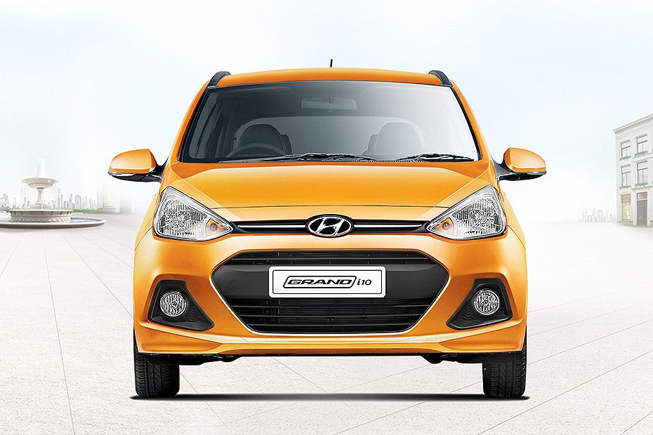 Full Front View of Grand i10 5DR