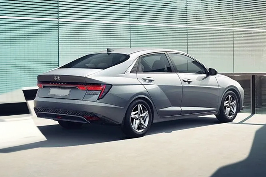 Accent Rear angle view