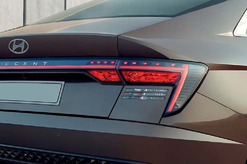 Accent Tail light