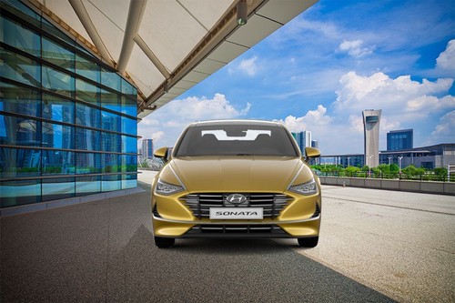 Full Front View of Sonata (2021-2023)