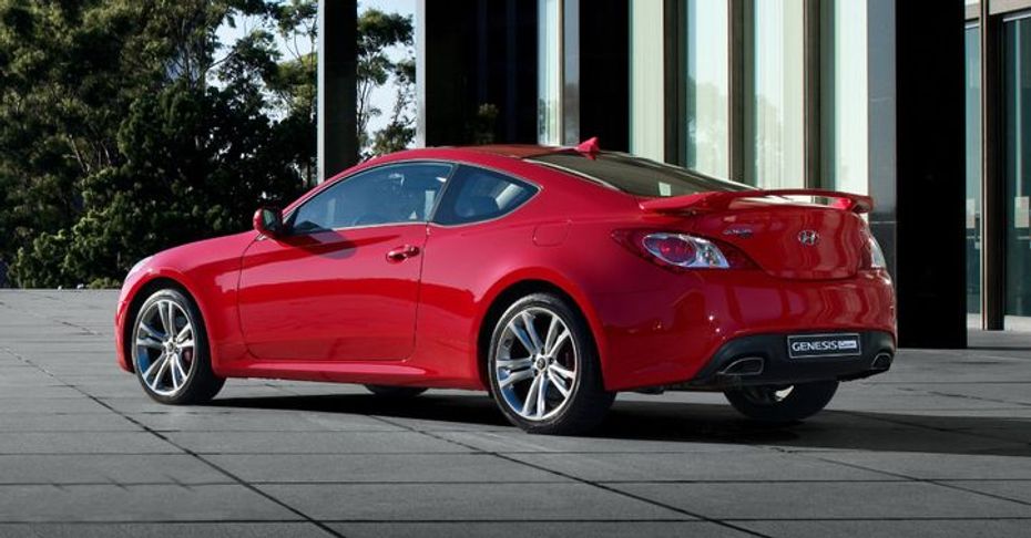 Genesis Coupe Side view