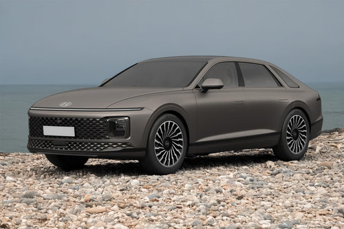 Azera Front angle low view