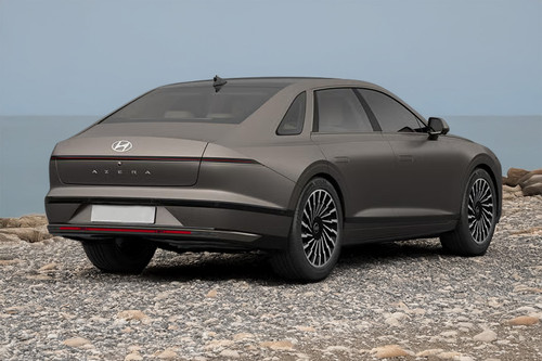 Azera Rear angle view